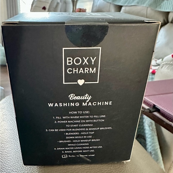 Boxy Charm Beauty Blender Washing Machine 🖤💜 - Picture 2 of 5